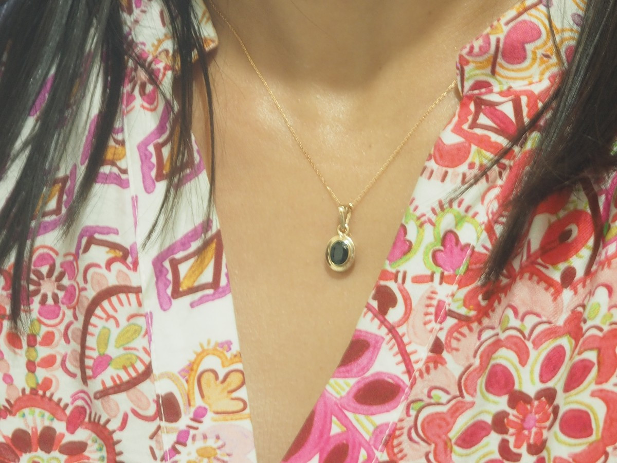 Rose Gold And Sapphire Pendant Necklace-photo-2