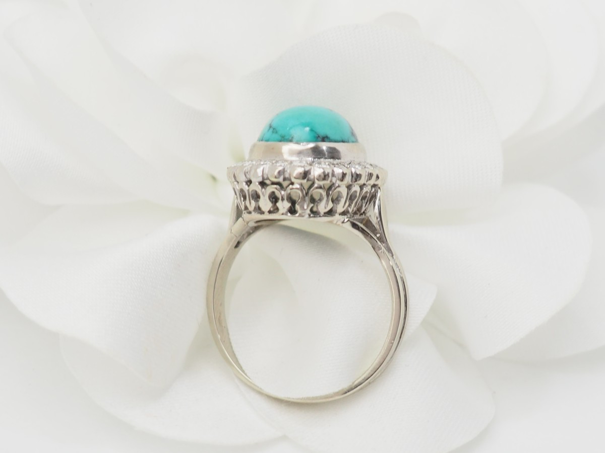 Bague entourage en or blanc, diamants et Turquoise en cabochon -photo-1