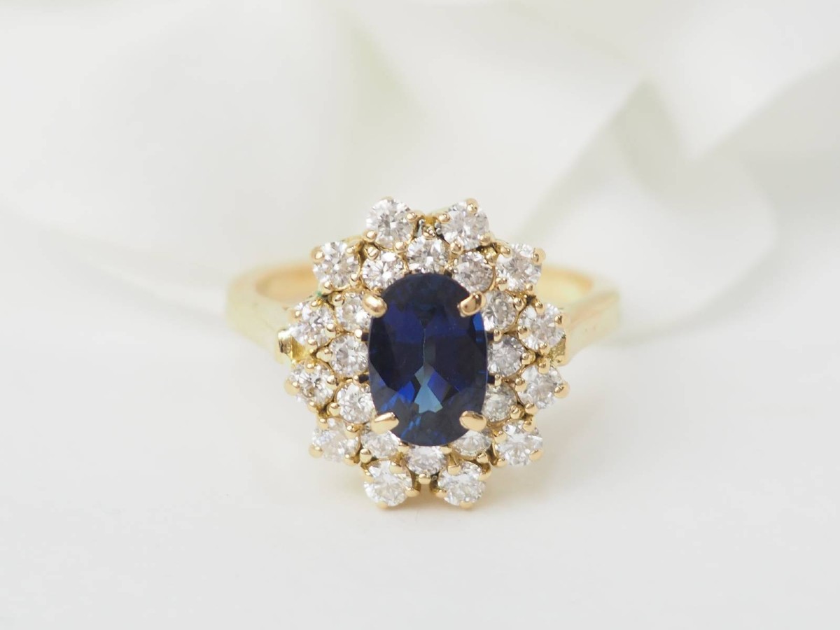 Bague double entourage en or jaune, saphir et diamants-photo-3