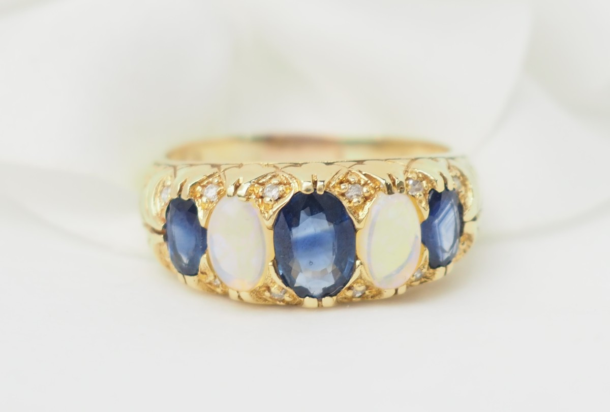 Bague jarretière en or jaune, saphirs et pierres de lune-photo-5