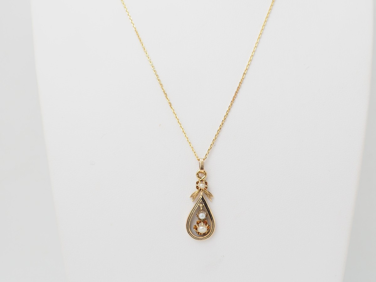 Napoleon III Pendant In Yellow Gold, Fine Pearls And Black Enamel -photo-3