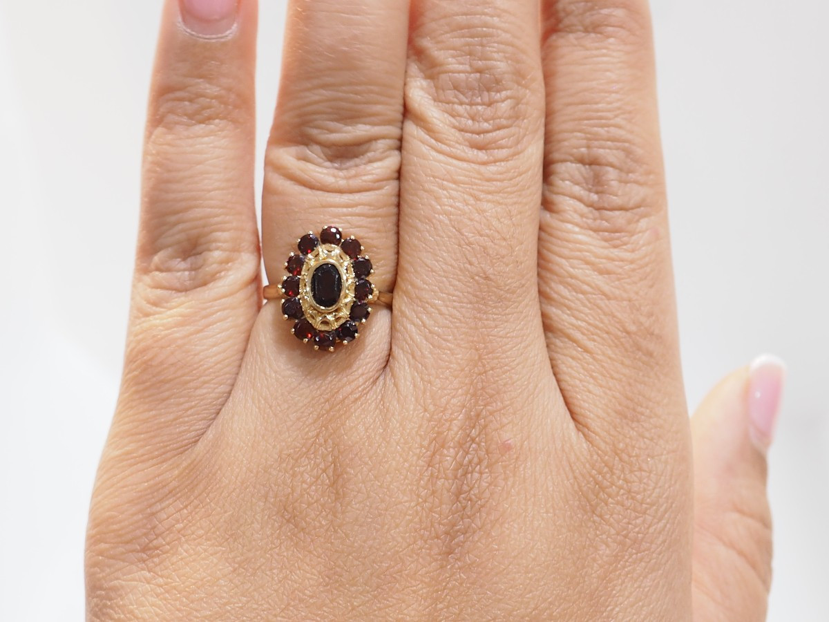 Vintage Yellow Gold And Garnet Ring-photo-2