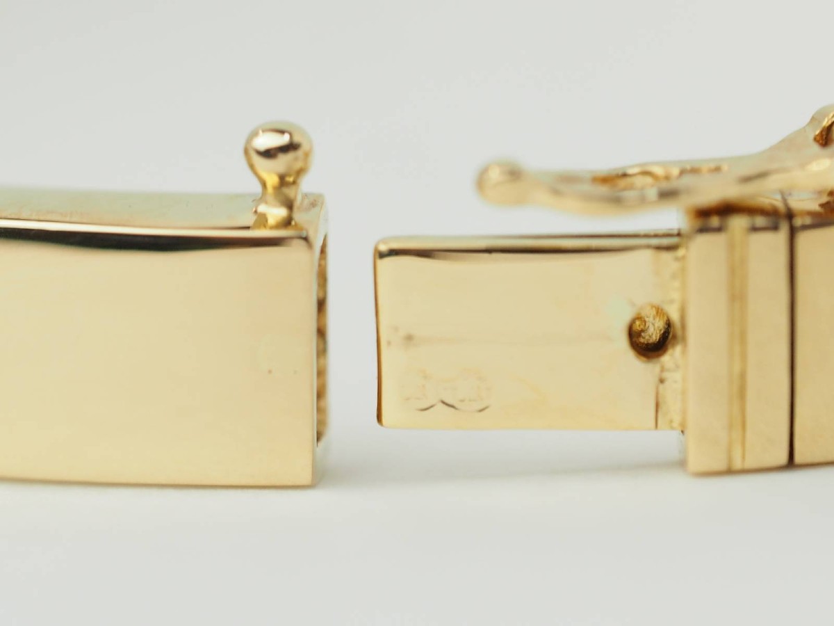 Yellow Gold And Diamond Opening Bangle Bracelet-photo-5