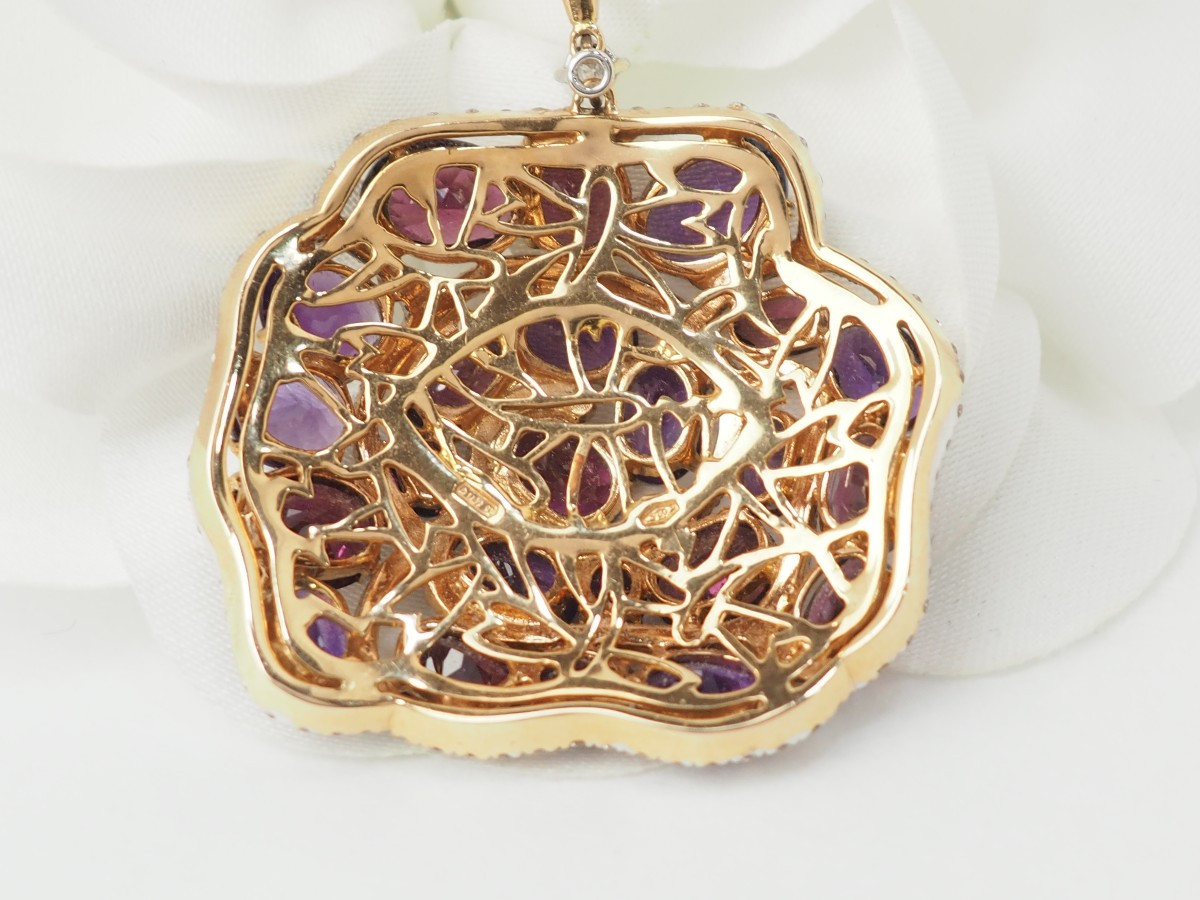 Rose Gold Flower Pendant Necklace With Gemstones And Diamonds-photo-3