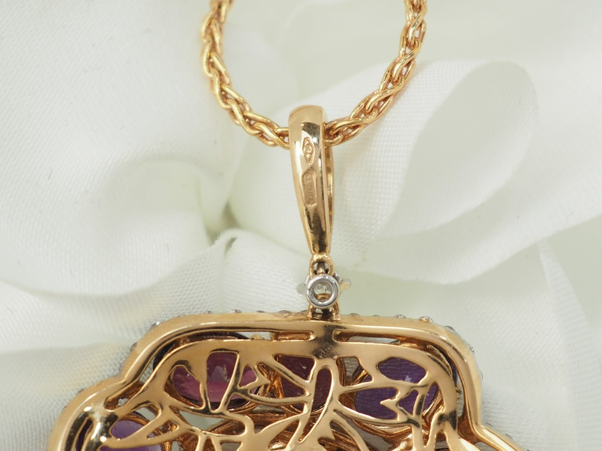 Rose Gold Flower Pendant Necklace With Gemstones And Diamonds-photo-4