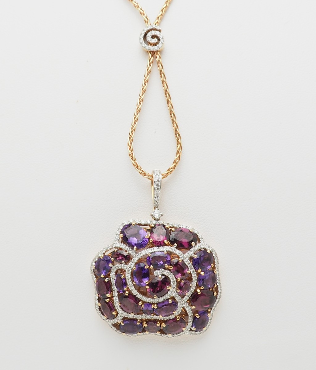 Rose Gold Flower Pendant Necklace With Gemstones And Diamonds-photo-7