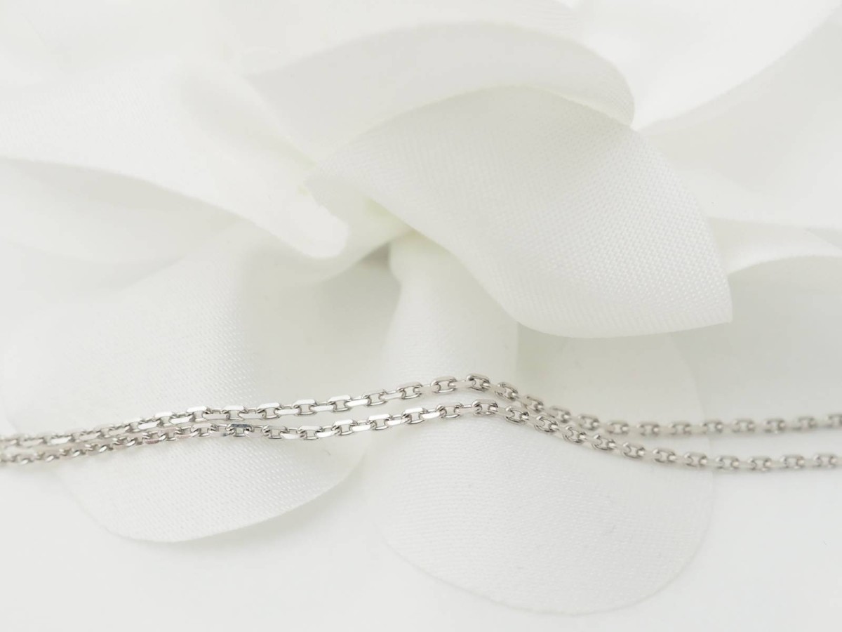 White Gold And 2.12ct Ruby Solitaire Necklace-photo-1