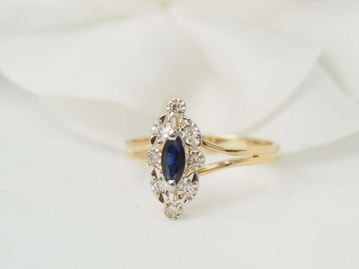 Bague marquise en or jaune, saphir et diamants-photo-2