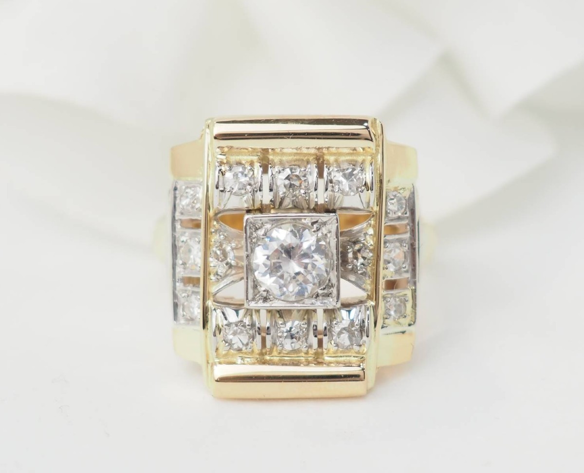 Tank Ring In Yellow Gold And Diamonds-photo-3