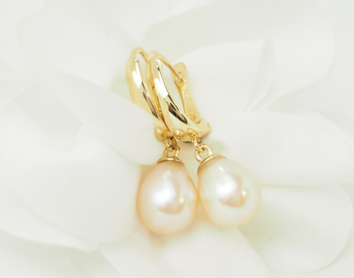Yellow Gold And Cultured Pearl Earrings-photo-2