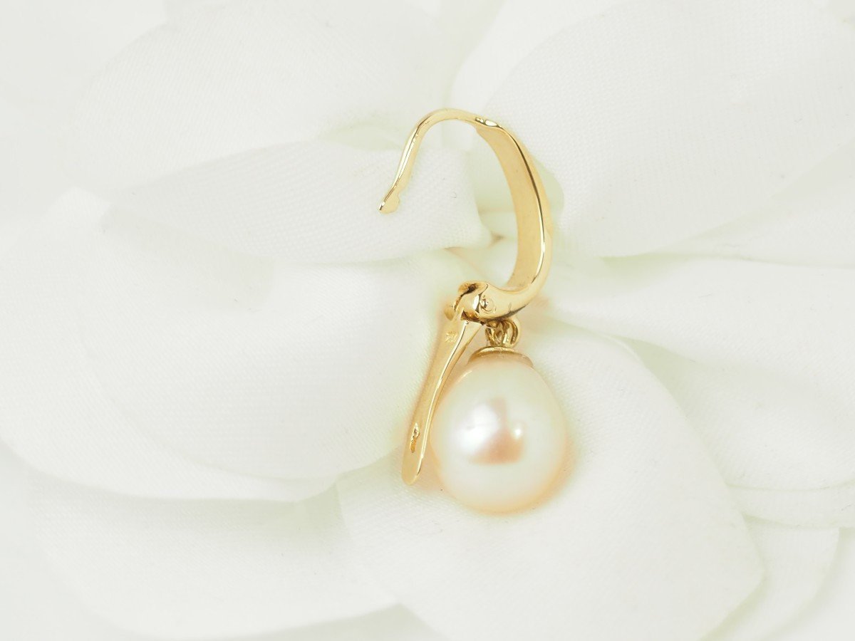 Yellow Gold And Cultured Pearl Earrings-photo-2