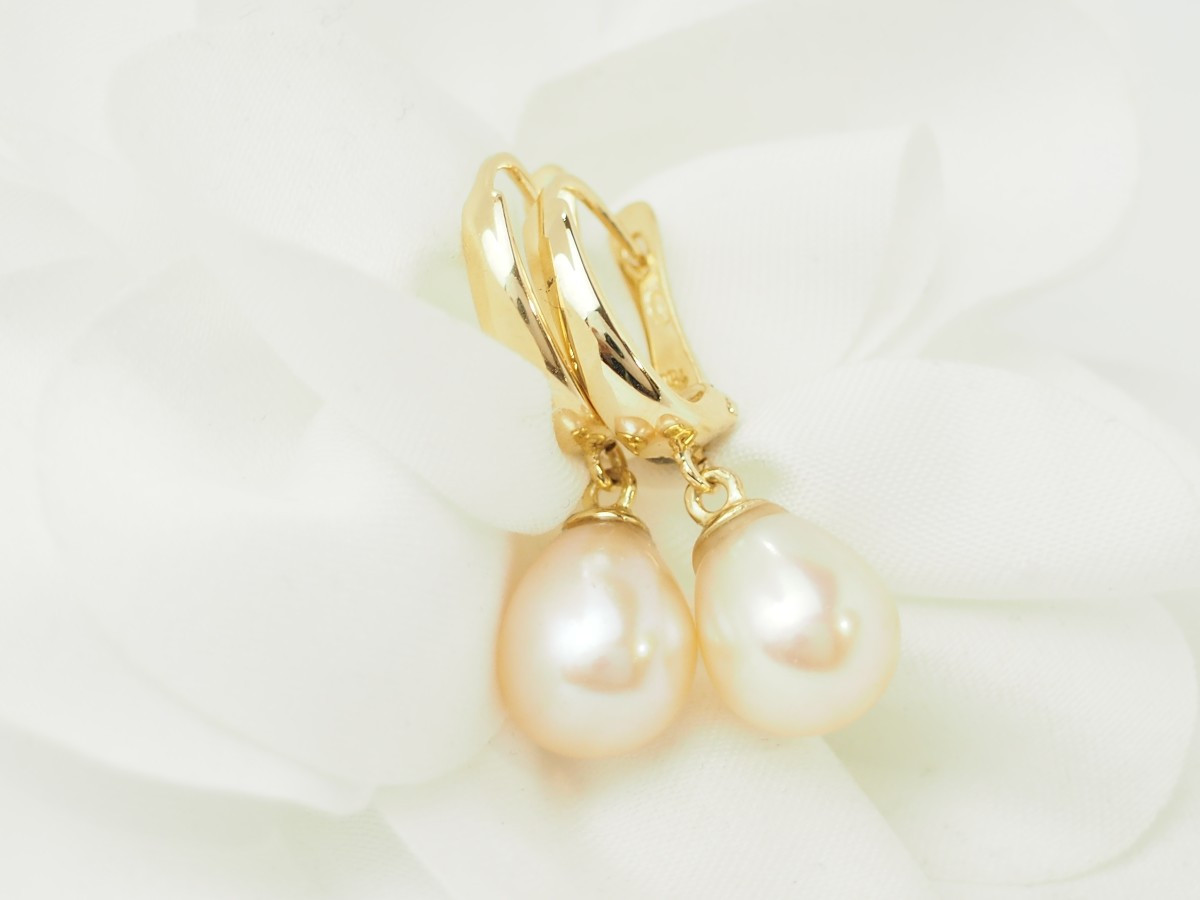 Yellow Gold And Cultured Pearl Earrings-photo-3