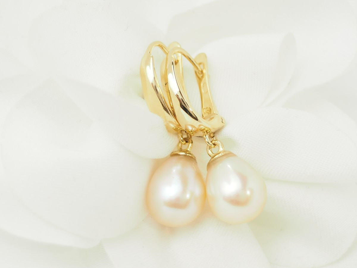 Yellow Gold And Cultured Pearl Earrings