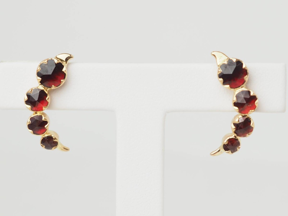 Perpignan Garnet Earrings In Yellow Gold-photo-3