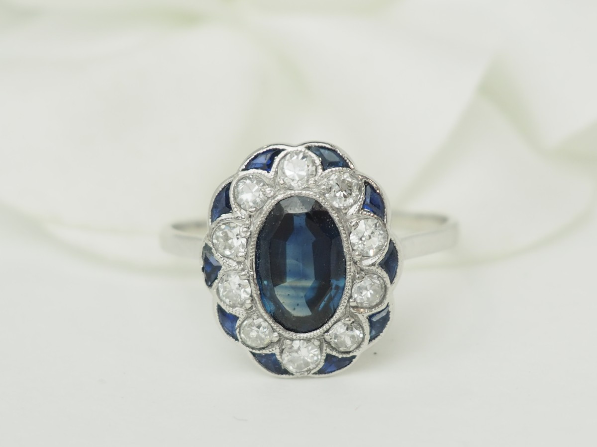 Bague Ancienne Pompadour Saphir 1,80ct Diamants 0,50ct Or Blanc Art Déco-photo-3