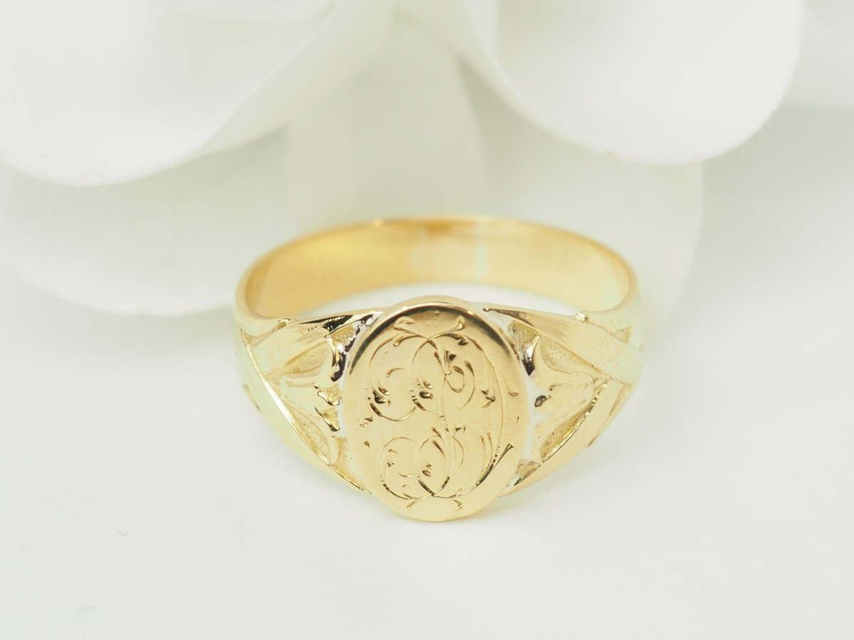 Engraved 18k Yellow Gold Chevalière-photo-4