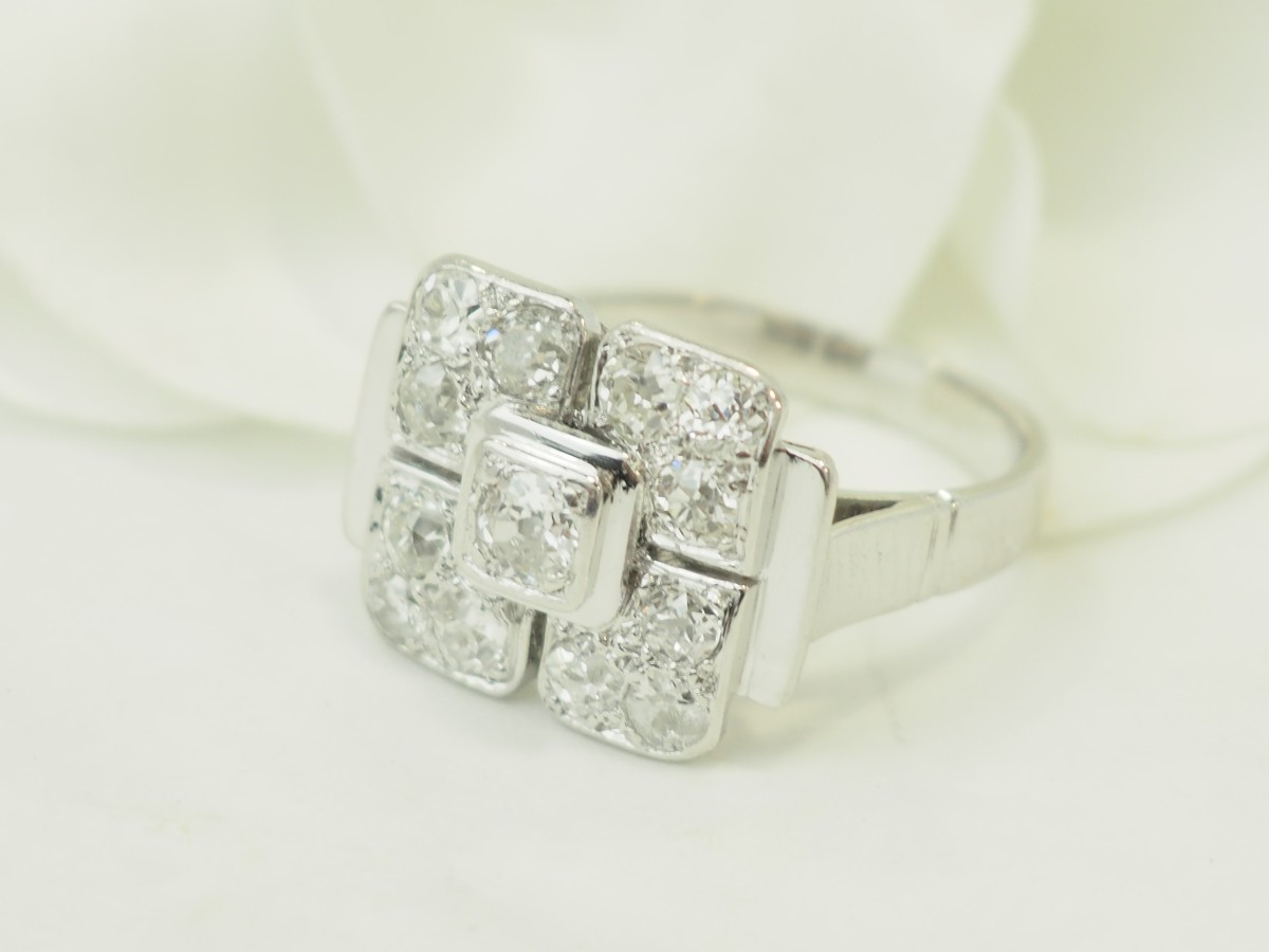 Bague Art Déco en or blanc 18 carats et diamants taille ancienne– 1,20 ct -photo-1