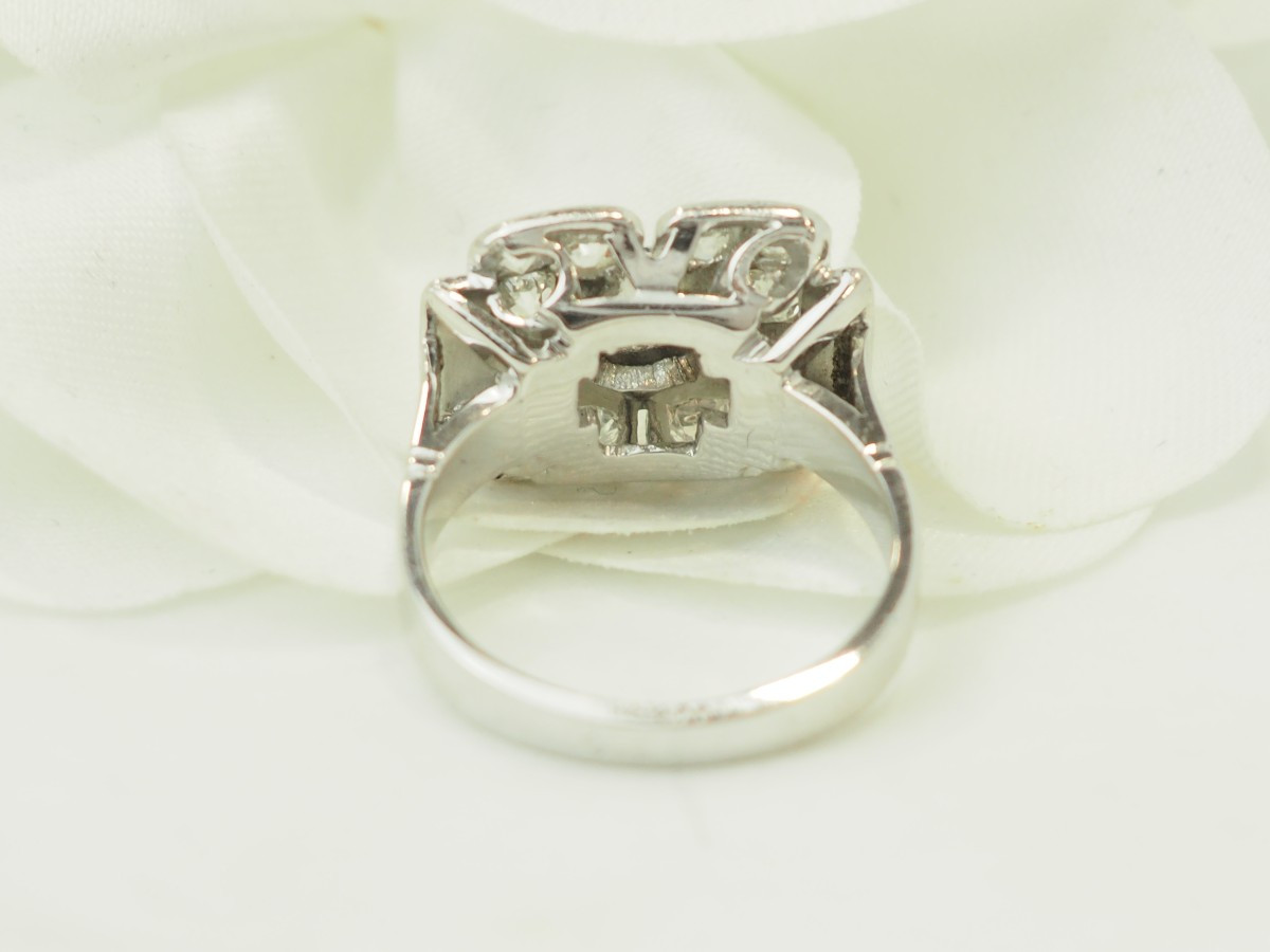 Bague Art Déco en or blanc 18 carats et diamants taille ancienne– 1,20 ct -photo-2