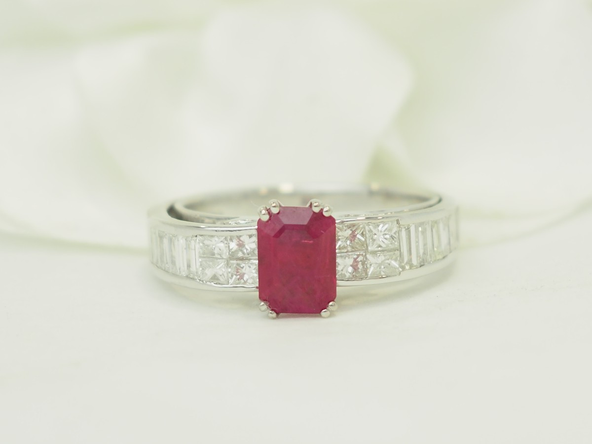 Bague en or blanc, rubis et diamants-photo-2