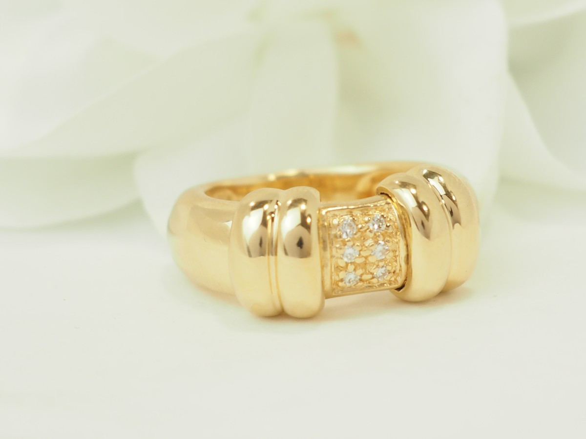 Vintage 18 Carat Yellow Gold And Diamond Ring - Sliding Top-photo-5