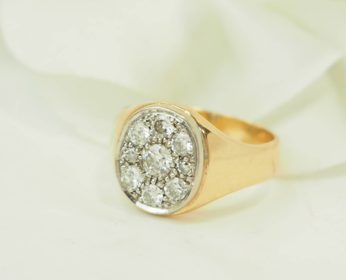 Yellow Gold And Diamond Signet Ring-photo-3