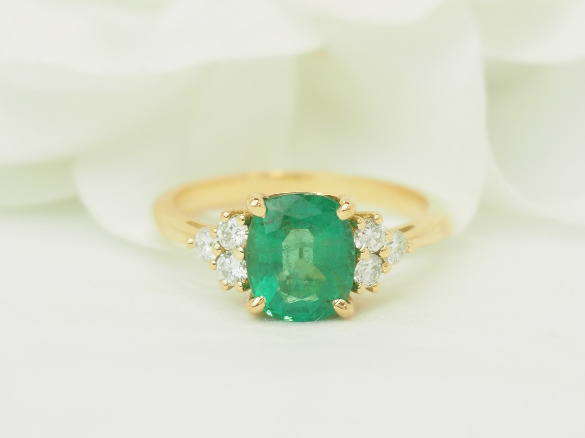 Emerald Brazil Ring 2cts Diamonds 18kt Yellow Gold-photo-1