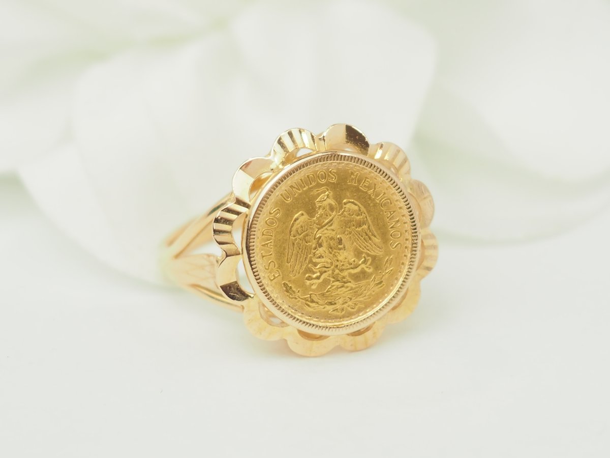 Mexican Dos Pesos Coin Ring In 18kt Yellow Gold-photo-3