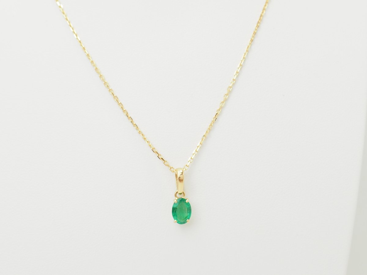 0.65 Carat Natural Emerald  In Yellow Gold-photo-3