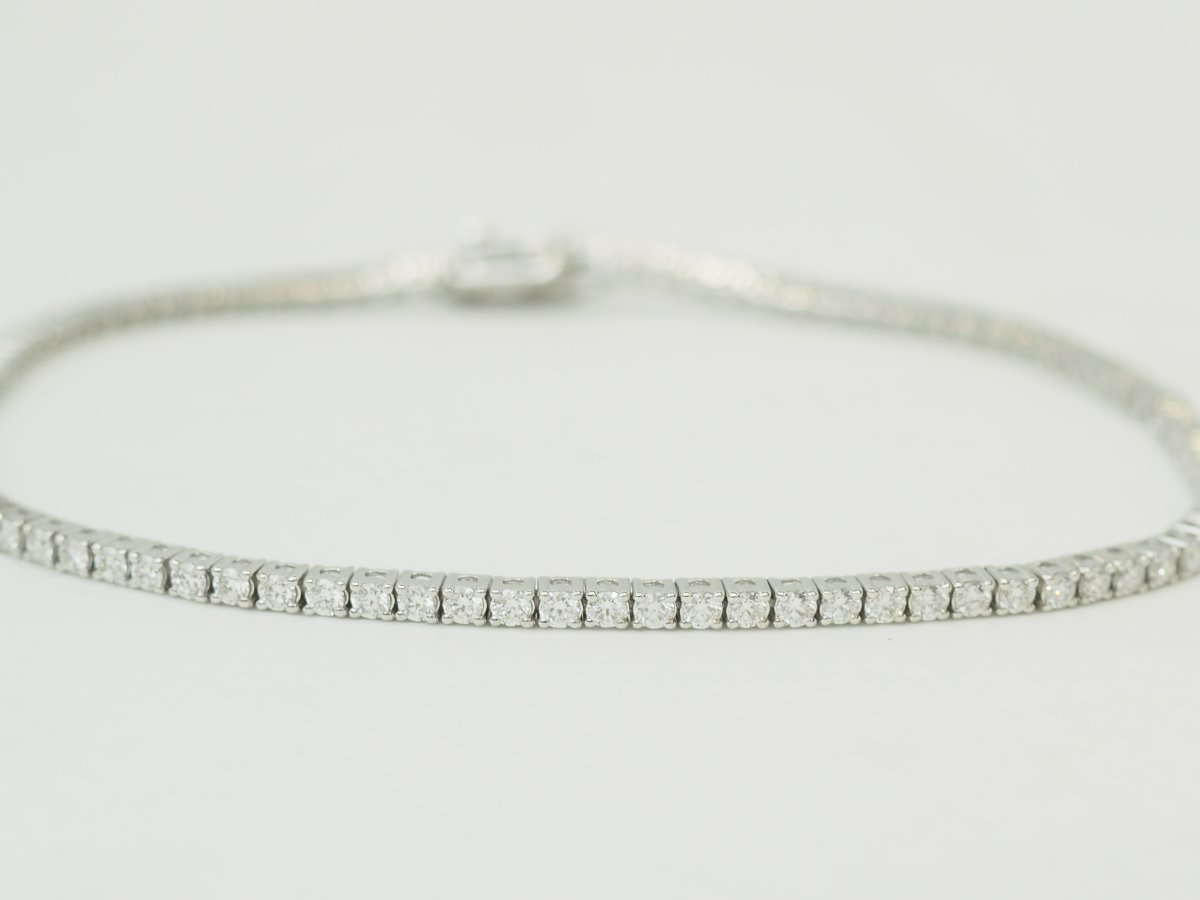 River Bracelet In White Gold And Diamonds 1.84ct-photo-4