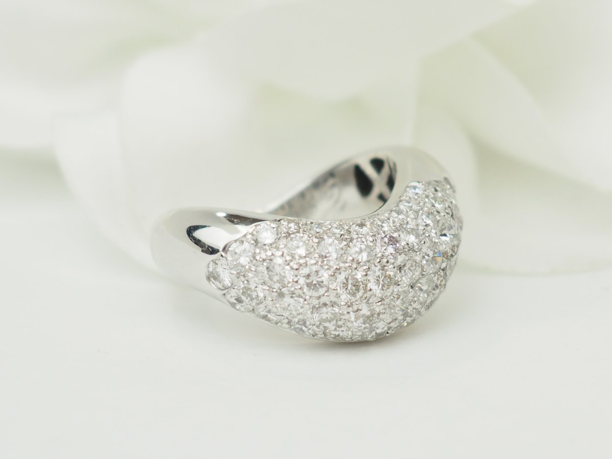 Bague Vague Pavée de Diamants en Or Blanc -photo-3