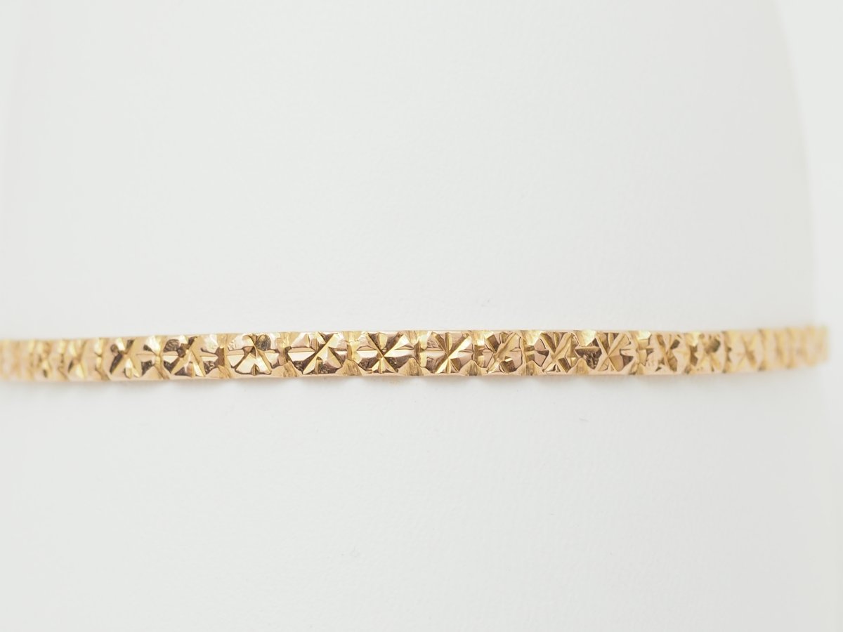 Chased Yellow Gold Semainier Bracelet-photo-1