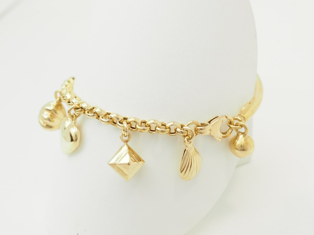 18-karat Yellow Gold Charm Bracelet – Heart, Seashell, And Pearl Charms-photo-4