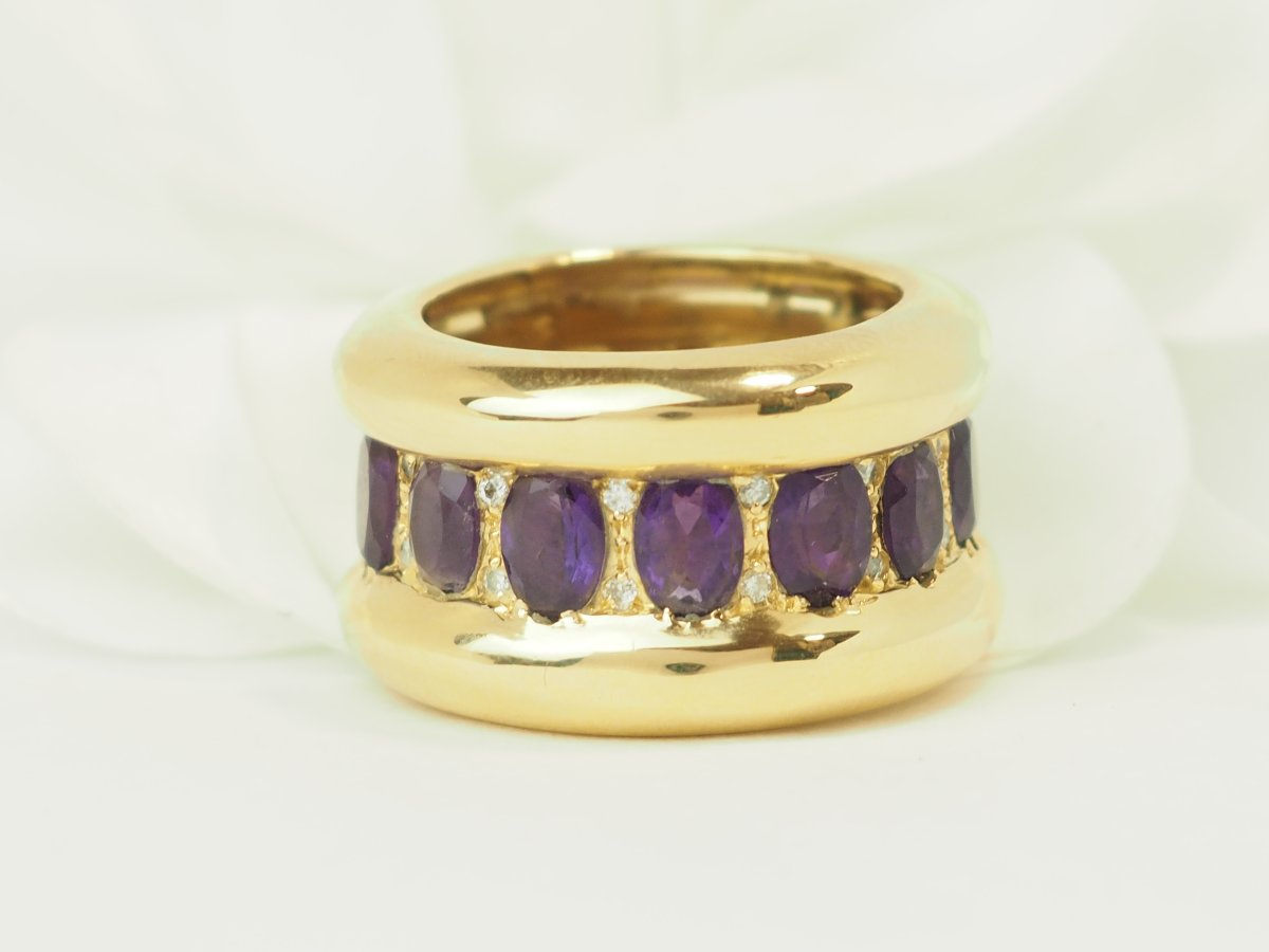 18-karat Yellow Gold Cocktail Ring With Amethysts And Diamonds