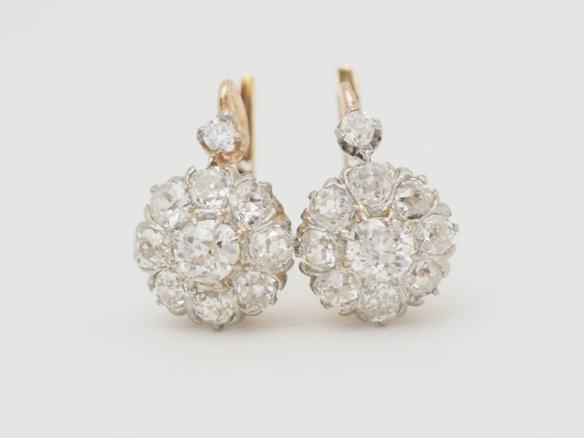 Dormeuses marguerite anciennes en or, platine et diamants – 2,20 ct-photo-2