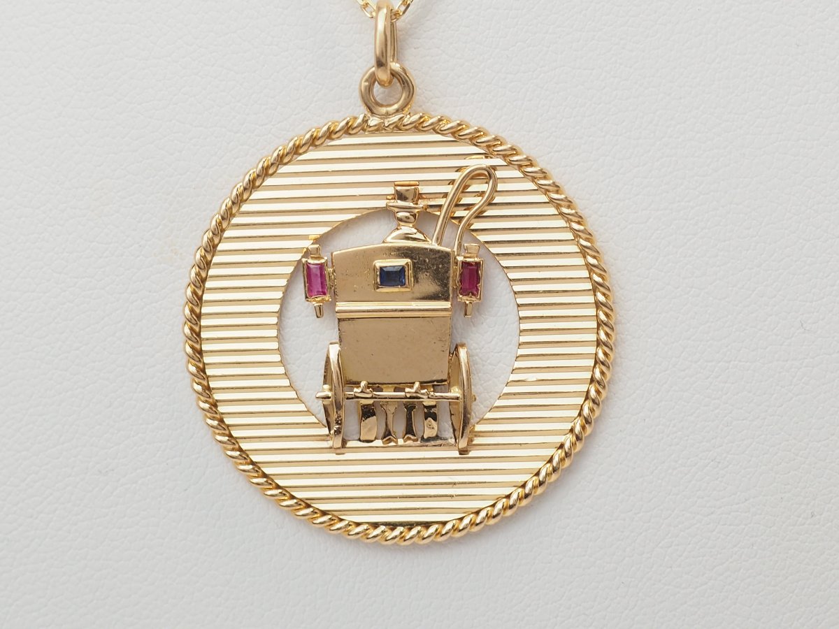 Pendentif ancien Mellerio Paris Fiacre Or Jaune 18 Carats – Diamètre 33-photo-2