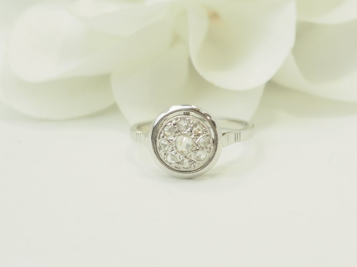 Vintage Round Art Deco Ring In White Gold And Platinum – Diamonds-photo-3