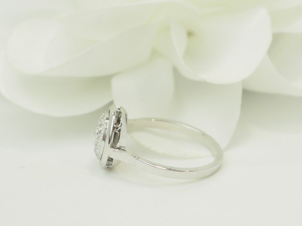 Vintage Round Art Deco Ring In White Gold And Platinum – Diamonds-photo-4