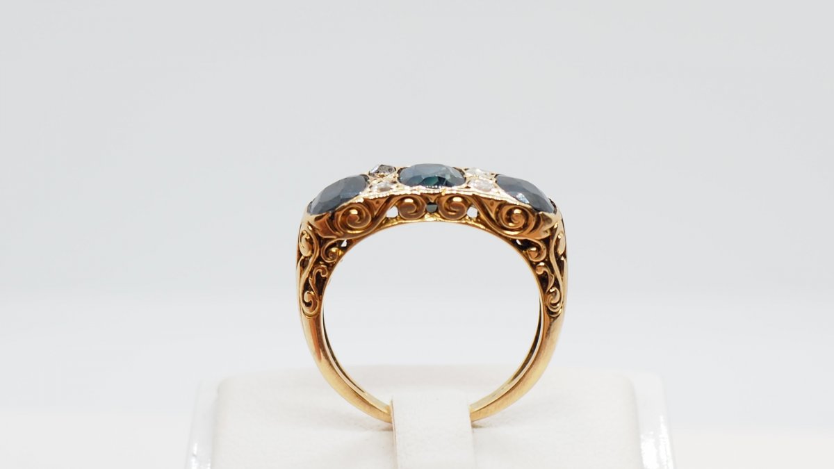 Garter Ring In Gold Sapphires And Diamonds-photo-2