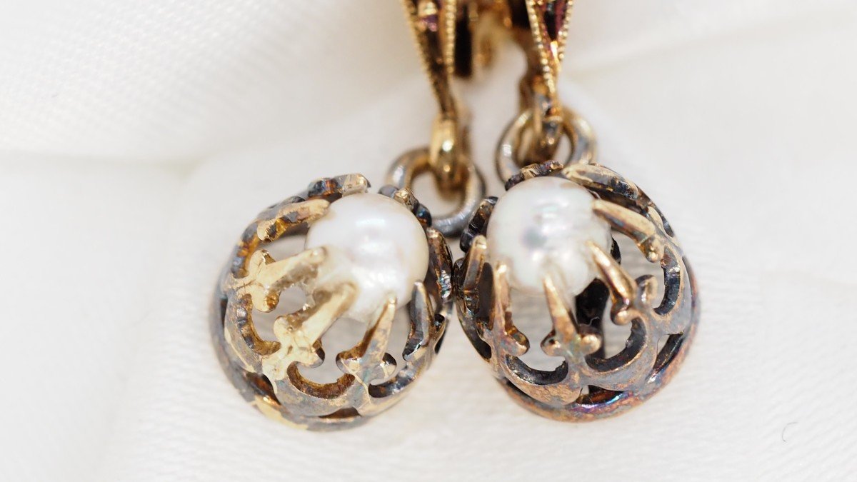 Antique Earrings In Yellow Gold And Fine Pearls-photo-2