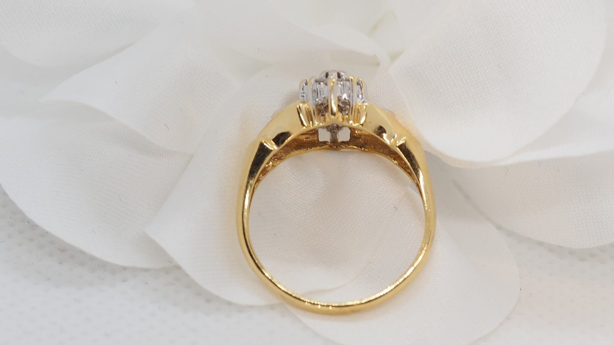 Two-tone Gold And Diamond Ring-photo-1