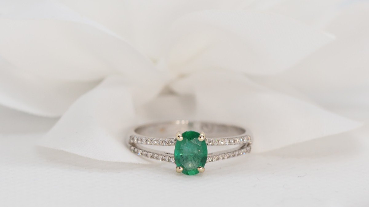 White Gold, Oval Emerald And Diamond Ring