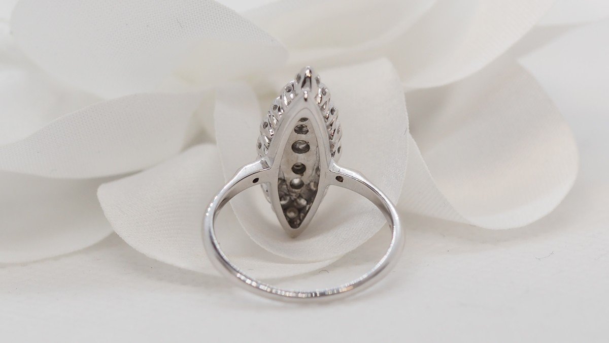 Bague Marquise En Or Gris Et Diamants-photo-2