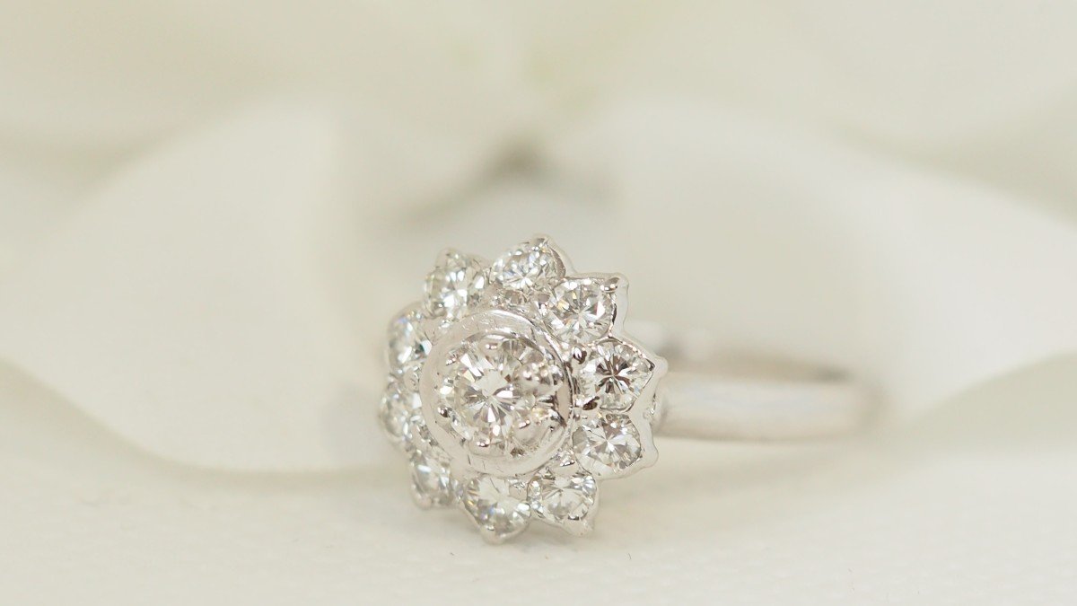 Bague Marguerite En Or Blanc Et Diamants-photo-3