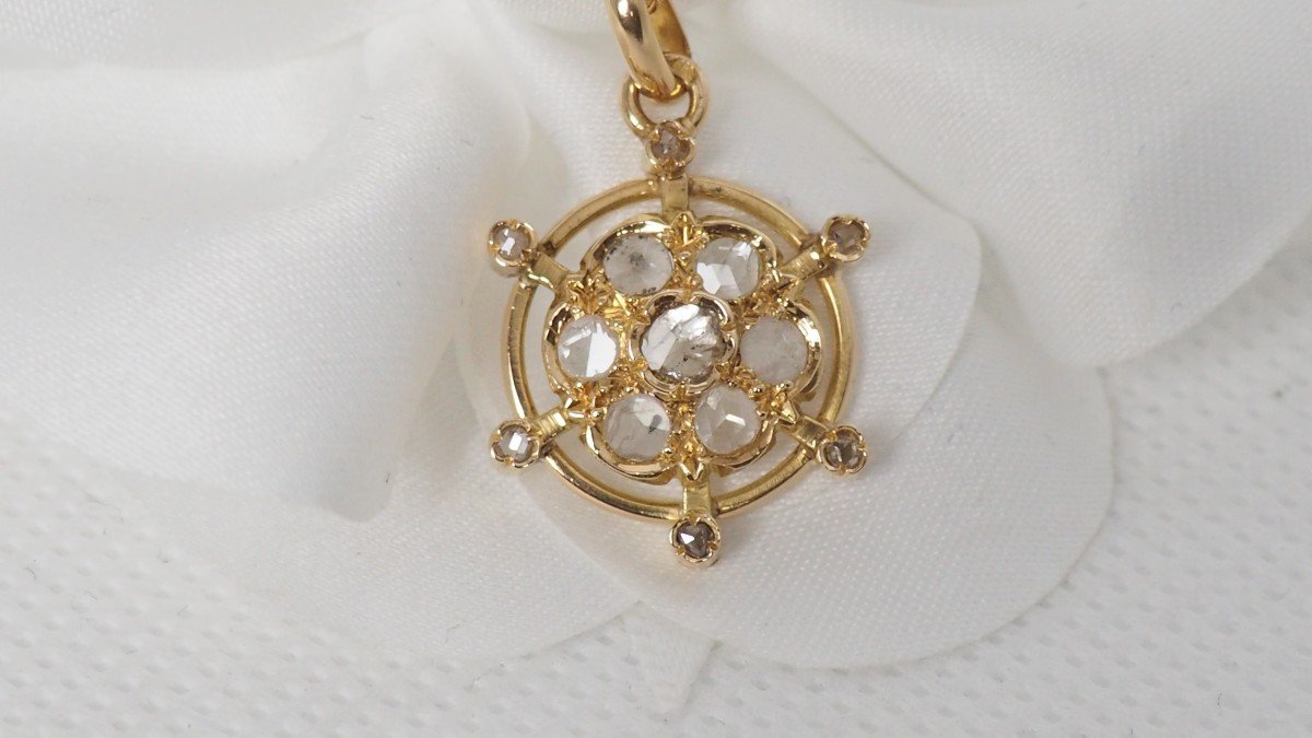 Antique Necklace In Yellow Gold And Diamonds-photo-2