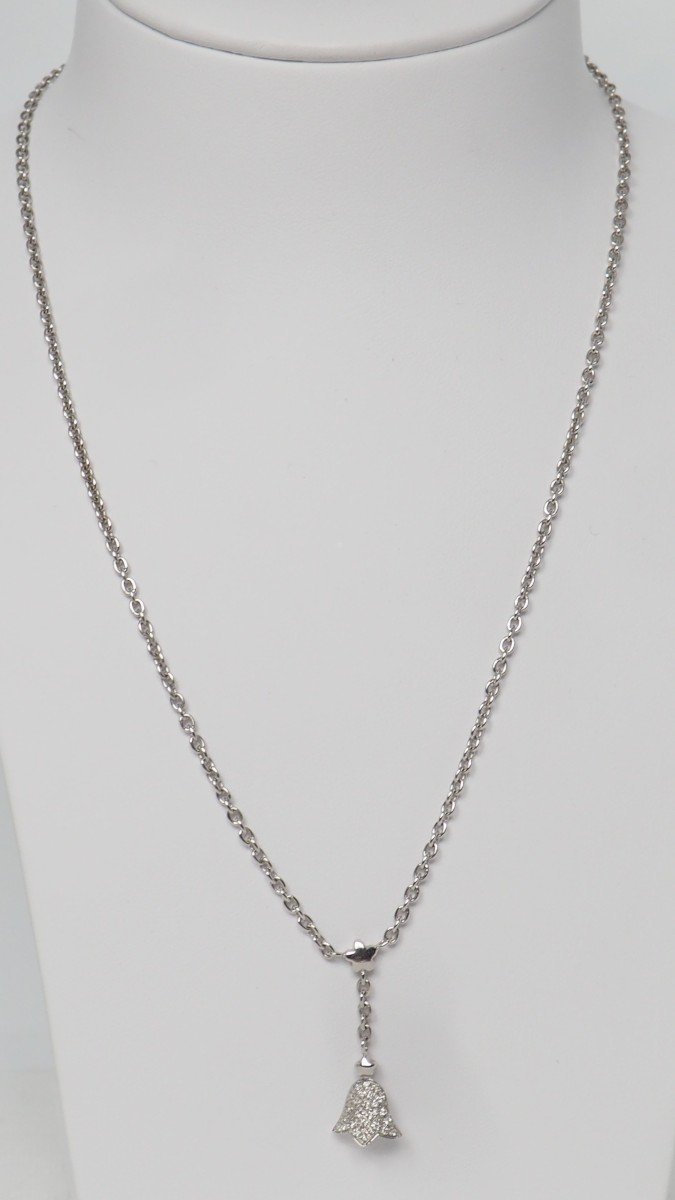 Bell Necklace In White Gold And Diamonds-photo-3