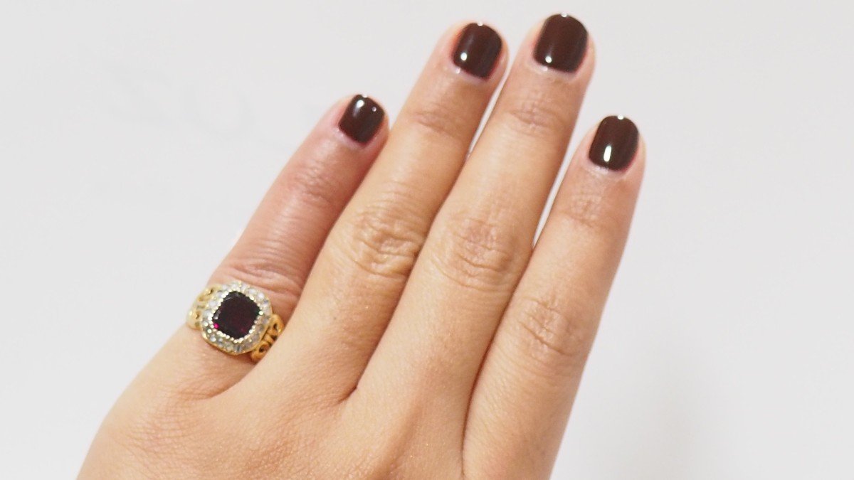 Ring In Yellow Gold, Garnet  And Rose Cut Diamonds-photo-5