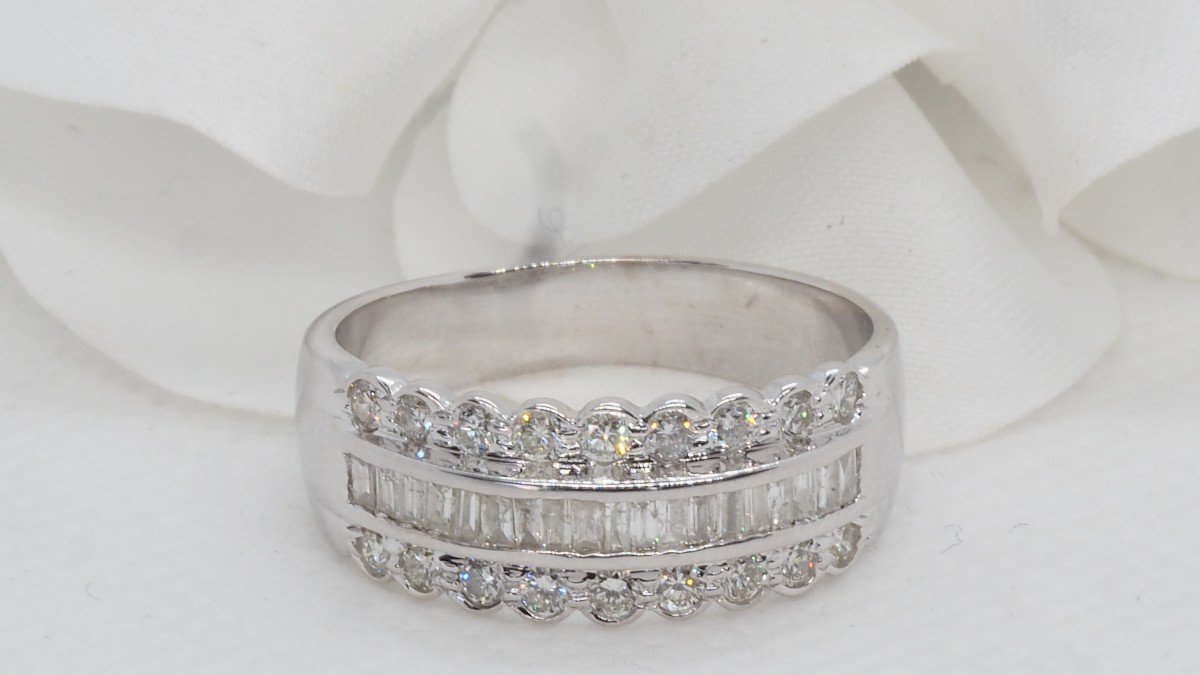 Bague Bandeau En Or Blanc Sertie De Diamants  -photo-2