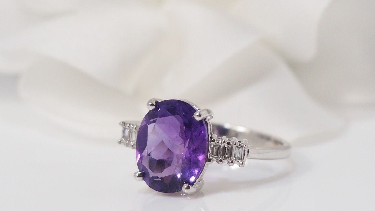 White Gold, Amethyst And Diamond Ring-photo-4
