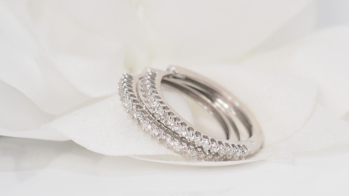 Semi Pavé Hoops In White Gold And Diamonds-photo-2