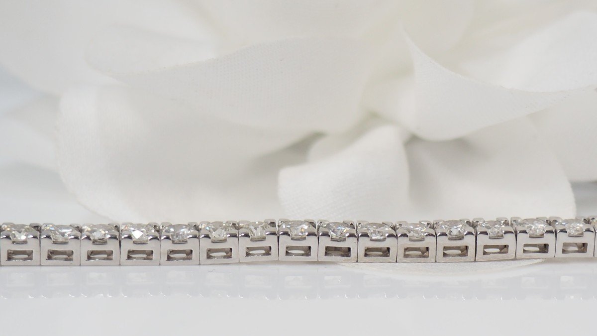 River Bracelet In White Gold And Diamonds-photo-3